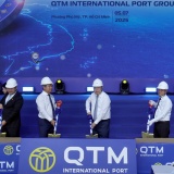 Phó Thủ tướng Thường trực Phạm Gia Túc dự lễ khởi công dự án cảng biển thuộc Cụm cảng nước sâu Cái Mép-Thị Vải (TPHCM)