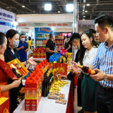 Giữa 'bão' hàng giả, hàng thật bán bằng gì?