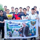 Hoàn thành Đại học trong 3 năm, tân cử nhân UET ghi dấu ấn với công bố khoa học