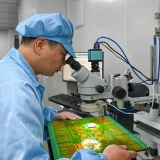 Xuất khẩu chip Trung Quốc tăng gần gấp đôi, đạt 177 tỷ USD trong nửa đầu năm