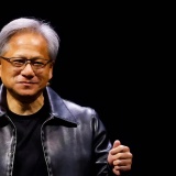 Chiếc áo khoác da do CEO Nvidia mặc được bán với giá chỉ dưới 1 triệu USD tại buổi đấu giá của Sotheby’s