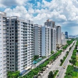 Nhà phố và đất nền giảm giá, căn hộ vẫn là điểm sáng của thị trường bất động sản