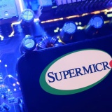 Super Micro dự báo biên lợi nhuận cao, ghi nhận 60 tỷ USD đơn đặt hàng; cổ phiếu tăng vọt