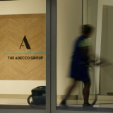 AI sẽ không gây ra sự sụp đổ việc làm, công ty nhân sự adecco group nhận định