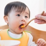 Sản phẩm cho bé: Đa dạng nhưng cần lựa chọn thông minh