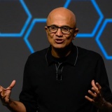 Microsoft quảng bá mô hình AI tiết kiệm chi phí cho an ninh mạng