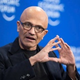 Microsoft công khai cạnh tranh với OpenAI, Anthropic hơn bao giờ hết