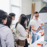 Nâng chất giáo dục đại học bằng mô hình đào tạo quốc tế ngay trong nước
