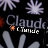 Anthropic thiết lập chế độ tự động của Claude Code làm mặc định
