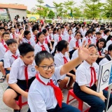 Hà Nội xây dựng kế hoạch miễn phí sách giáo khoa cho học sinh phổ thông