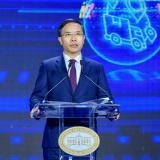 Thống đốc NHNN nêu nhiệm vụ cho ngân hàng trong kỷ nguyên AI