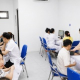 Phường Hồng Hà (Hà Nội): Phấn đấu 100% người dân được khám sức khỏe miễn phí và khởi tạo hồ sơ điện tử