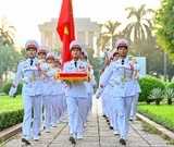 Lễ Thượng cờ đặc biệt trong sáng Quốc khánh tại Quảng trường Ba Đình