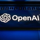 Cựu chuyên gia OpenAI cảnh báo nguy cơ AI nổi loạn tranh giành quyền lực