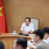 Tháo gỡ ngay khó khăn, vướng mắc trong cung ứng sách giáo khoa