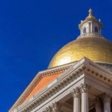 Massachusetts áp đặt các quy định mới về năng lượng sạch đối với trung tâm dữ liệu
