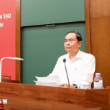 Chủ tịch Quốc hội Trần Thanh Mẫn trao đổi chuyên đề về đổi mới tư duy xây dựng thể chế, pháp luật với các Ủy viên Trung ương Đảng