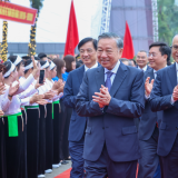Tổng Bí thư, Chủ tịch nước Tô Lâm dự Lễ kỷ niệm 72 năm Ngày Bác Hồ về thăm Đền Hùng và khánh thành Tượng đài “Bác Hồ với ngày hội non sông”