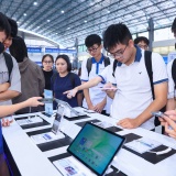 Samsung tổ chức ngày hội công nghệ cho hơn 1.000 sinh viên Hà Nội
