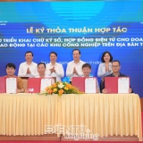 Đưa chữ ký số vào giao dịch hằng ngày của người dân
