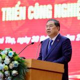 Phó Thủ tướng Thường trực Phạm Gia Túc: Không có quốc gia nào trở thành nước công nghiệp phát triển chỉ bằng lắp ráp