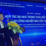 Phát triển ngành công nghiệp bán dẫn Việt Nam: 
