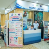 Hà Nội hỗ trợ đăng ký khai sinh ngay tại bệnh viện