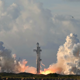 Nhà mạng Mỹ mất 60 tỷ USD giá trị sau khi SpaceX công bố kế hoạch mở rộng Starlink