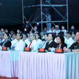 Xúc động “Khúc tri ân” ở Công viên Lê Thị Riêng trước giờ an táng 731 hài cốt liệt sĩ