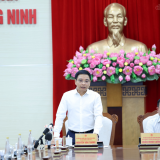 Phó Thủ tướng Nguyễn Văn Thắng: Quảng Ninh cần tiếp tục duy trì đà tăng trưởng kinh tế ở mức cao