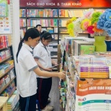 Chủ nhiệm Ủy ban Dân nguyện và Giám sát Lê Thị Nga: Không để tái diễn tình trạng thiếu sách giáo khoa