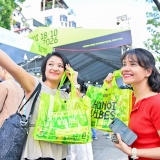 VPIM Expo ngày đầu: Runner háo hức nhận bib, khám phá race kit và không gian trải nghiệm sôi động