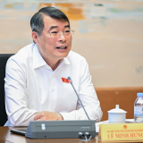 Thủ tướng: Không để tăng giá vô lý với nhà ở cho người thu nhập thấp