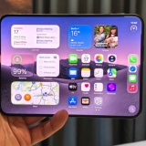 Điểm khác biệt giữa iPhone Duo và các điện thoại gập khác