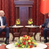 Việt Nam mong muốn không ngừng phát triển quan hệ hữu nghị truyền thống với Azerbaijan