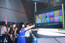 TCL ra mắt TV tích hợp hệ điều hành Android