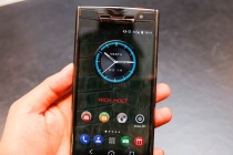 Vertu New Signature Touch có mặt tại Việt Nam