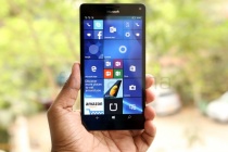 Windows 10 Mobile hỗ trợ nhận diện vân tay mùa hè này