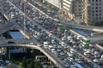 Ô nhiễm môi trường do ô tô gây ra tại các đô thị là đáng báo động