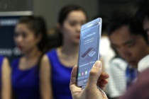 FPT Shop bán trực tuyến điện thoại giá rẻ Galaxy On7