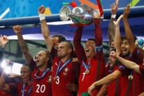 Trận chung kết Euro 2016: Pháp - Bồ Đào Nha: 0 - 1