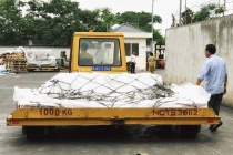 Người cha Quảng Bình khóc nghẹn khi nhận xác con bị đột tử ở Nhật