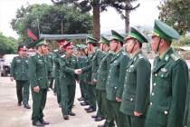 Bộ Tư lệnh quân khu 4 chúc Tết các Đồn Biên phòng tỉnh Nghệ An