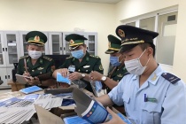 Bắt giữ hơn 164.000 chiếc khẩu trang y tế xuất lậu sang Campuchia