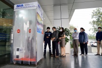Nhóm kỹ sư trẻ sân bay Nội Bài làm buồng khử khuẩn toàn thân