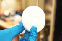 Nghiên cứu tái chế lốp cao su phế thải thành vật liệu xốp aerogel