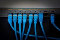 Lý do gì khiến tốc độ internet của cả thế giới chậm lại?