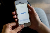 New York cấm sử dụng phần mềm trực tuyến Zoom để dạy học