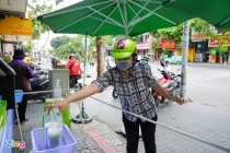 Bộ Công Thương bác thông tin cấm bán hàng online, take away