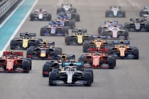 Giải đua F1 bị hủy, đường đua Hà Nội xuất hiện trong game đua xe